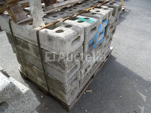 Grote foto pallet van 25 blokken voor de heras barri re doe het zelf en verbouw onderdelen en accessoires