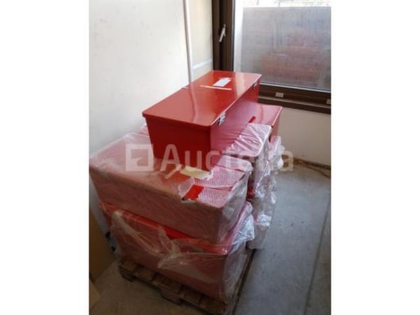 Grote foto plastic brandblusserdozen doe het zelf en verbouw onderdelen en accessoires