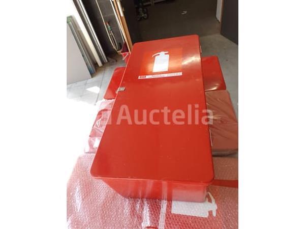 Grote foto plastic brandblusserdozen doe het zelf en verbouw onderdelen en accessoires