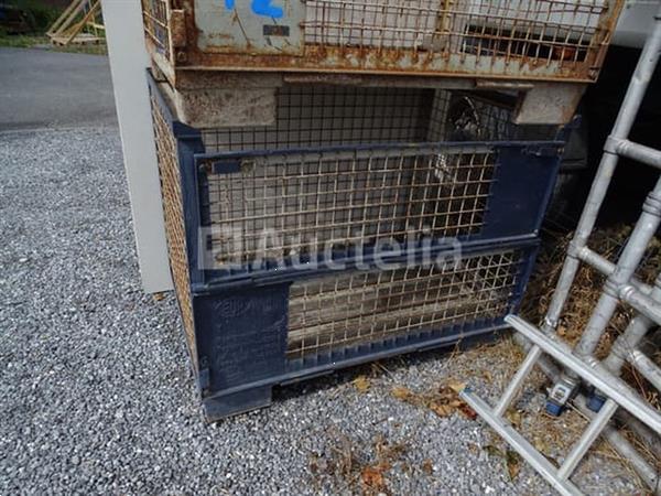 Grote foto 2 draadbakken met afneembare deur agrarisch algemeen