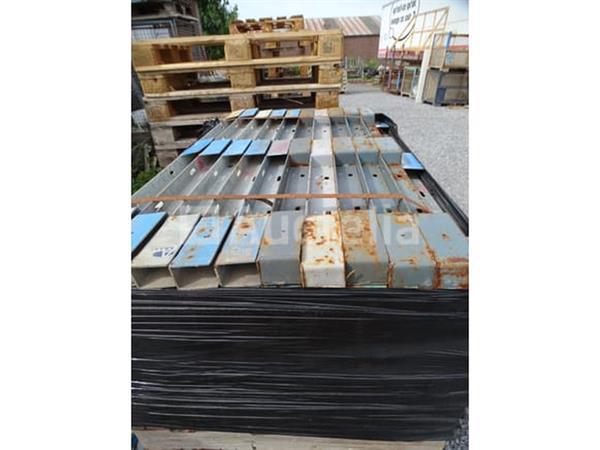Grote foto 2 pallets met plankrelingelementen doe het zelf en verbouw onderdelen en accessoires