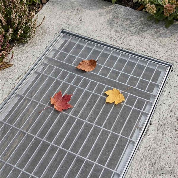 Grote foto vidaxl lichtschachtdeksel met clips 2 st 70 x 130 cm rvs 201 zilver tuin en terras hekken en schuttingen