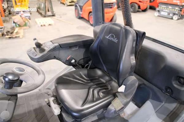 Grote foto linde h40d 02 heftruck 2016 agrarisch heftrucks