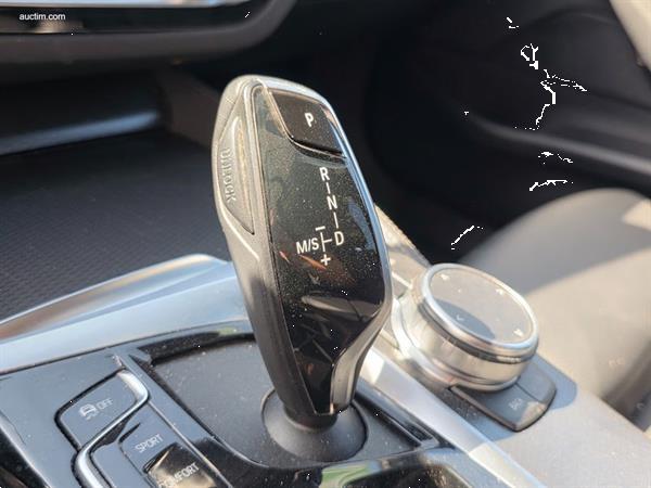 Grote foto bmw 520d touring 2022 auto chrysler