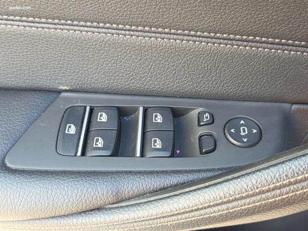 Grote foto bmw 520d touring 2022 auto chrysler