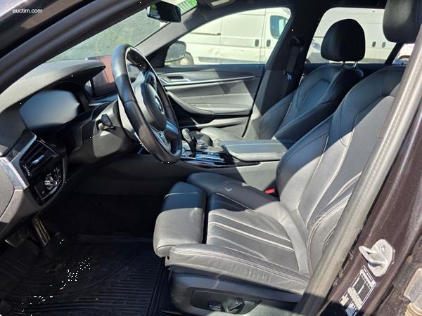 Grote foto bmw 520d touring 2022 auto chrysler