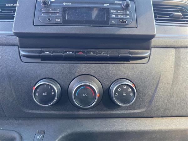 Grote foto nissan nv400 l2h2 dci 2021 auto aixam