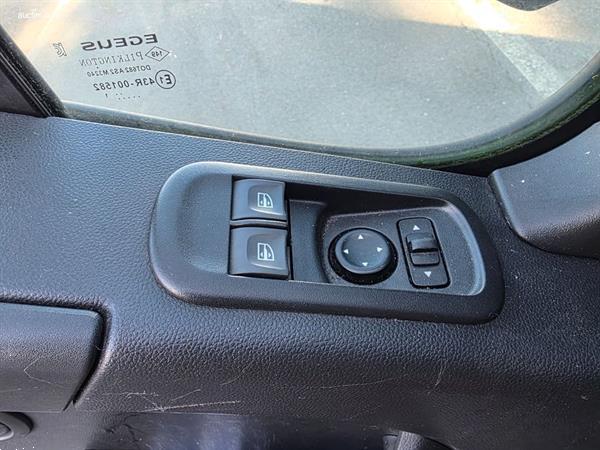 Grote foto nissan nv400 l2h2 dci 2021 auto aixam