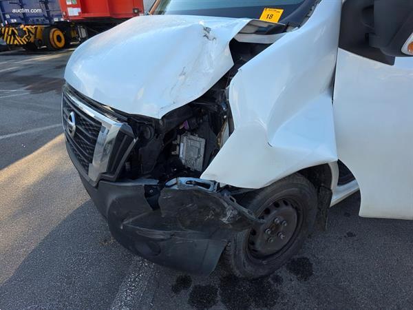 Grote foto nissan nv400 l2h2 dci 2021 auto aixam