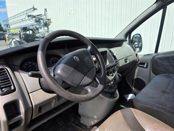 Grote foto renault trafic dci 100 2005 auto aixam
