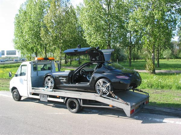 Grote foto autotransport autoambulance oprijwagen berging diensten en vakmensen algemeen