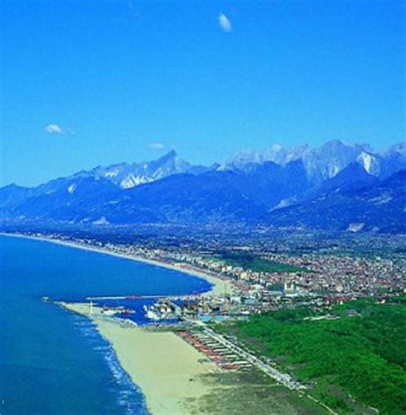 Grote foto greenchalets in toscane aan zee viareggio itali vakantie italie