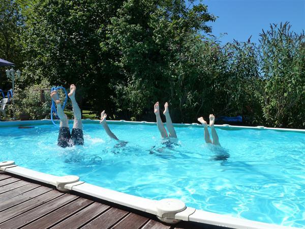 Grote foto mooie vakantieboerderij zwembad kinderen welkom vakantie frankrijk