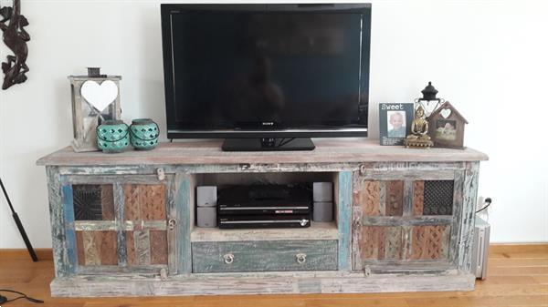 Grote foto vintage brocante gespecialiseerd in retro meubelen huis en inrichting tv meubels