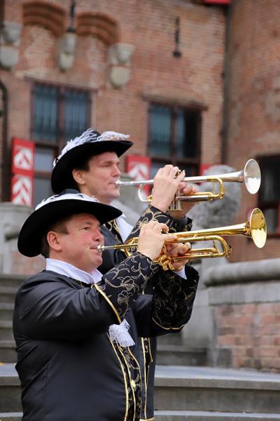 Grote foto het nederlands herauten trompet duo muziek en instrumenten boekingen