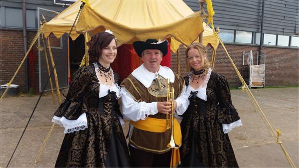 Grote foto het nederlands herauten trompet duo muziek en instrumenten boekingen