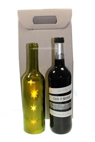Grote foto kerst wijngeschenk met led sterren in fles zakelijke goederen wijnen en dranken