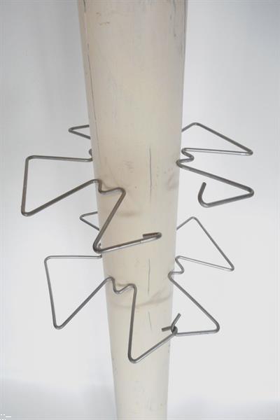 Grote foto plantensteun klimmende planten klimplantklemmen tuin en terras tuinhout en palen