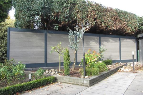 Grote foto kunststof schutting twee kleur grijs tuin en terras hekken en schuttingen