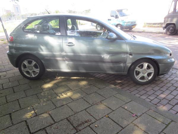 Grote foto seat ibiza 1.4 16v 2002 onderdelen en plaatwerk auto onderdelen carrosserie en plaatwerk