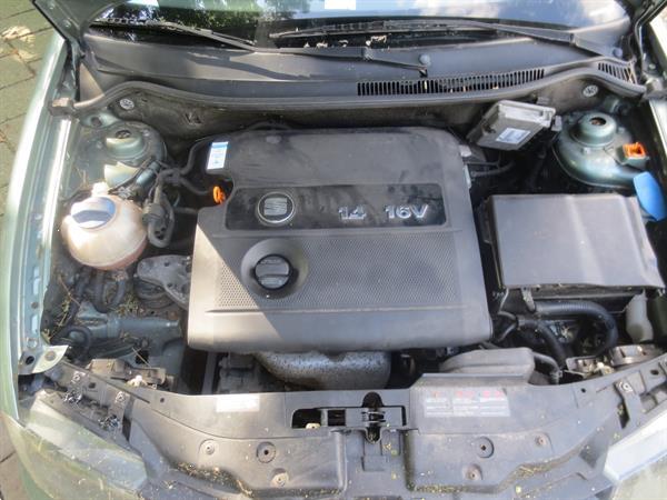 Grote foto seat ibiza 1.4 16v 2002 onderdelen en plaatwerk auto onderdelen carrosserie en plaatwerk