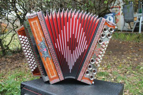 Grote foto accordeon styrian harmonica strasser muziek en instrumenten accordeons
