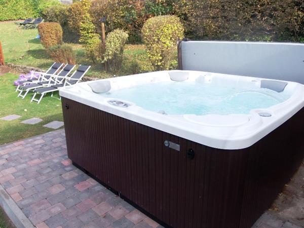 Grote foto gite 14 p met jacuzzi in zeer rustige omgeving. vakantie belgi