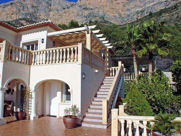 Grote foto a large luxury villa now reduced from 795.000 huizen en kamers vrijstaand