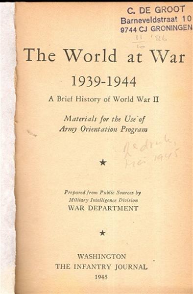 Grote foto the world at war the infantry journal 1945 boeken oorlog en militair