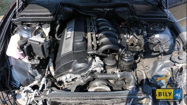 Grote foto bily sloop bmw e39 528i sedan 1998 cosmosschwarz auto onderdelen besturing