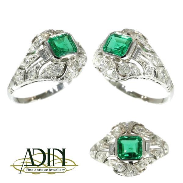 Grote foto prachtige verlovingsring met smaragd sieraden tassen en uiterlijk ringen voor haar