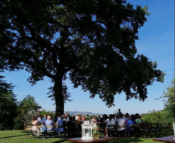 Grote foto trouwlocatie in le marche italie diensten en vakmensen trouwen