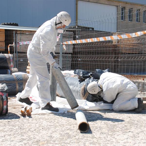 Grote foto asbestinventarisatie en asbest verwijderen diensten en vakmensen slopers en sloopwerkzaamheden