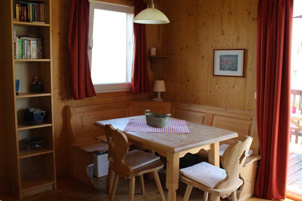 Grote foto gezellig comfortabel huis. berg skigebied vakantie oostenrijk