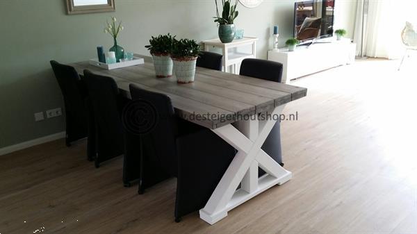 Grote foto tafel van hout met kruispoot huis en inrichting eettafels
