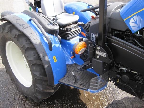 Grote foto new holland t3030 2015 agrarisch landbouw