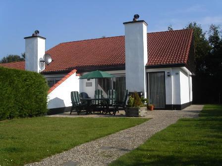 Grote foto texel 4p.bungalow met open haard aan bos bij zee. vakantie aanbiedingen en last minute