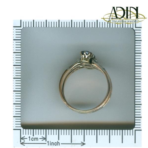 Grote foto gouden victoriaanse trouw en verlovingsringen sieraden tassen en uiterlijk ringen voor haar
