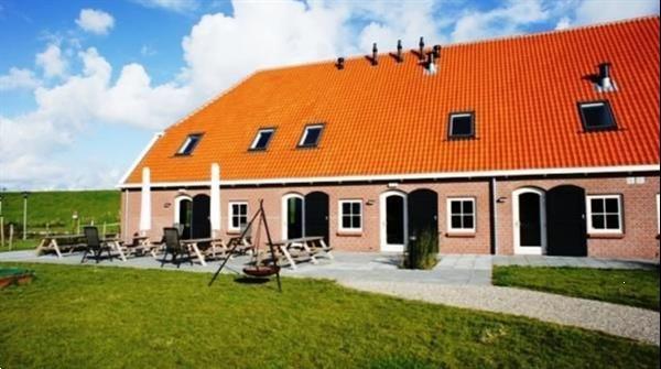 Grote foto zeer luxe groepsaccommodatie voor 30 tot 56 personen aan de vakantie nederland zuid