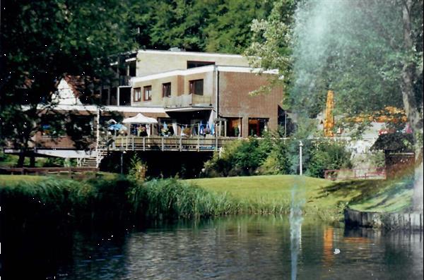 Grote foto hotel met restaurant zonneterras tennisgalle huizen en kamers bestaand europa