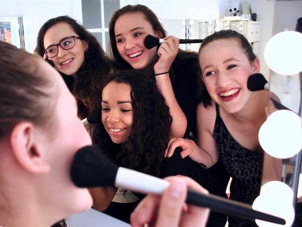 Grote foto tiener make up workshop diensten en vakmensen workshops