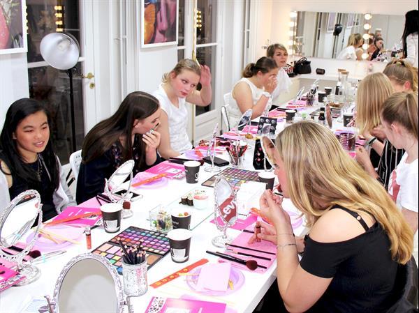 Grote foto tiener make up workshop diensten en vakmensen workshops