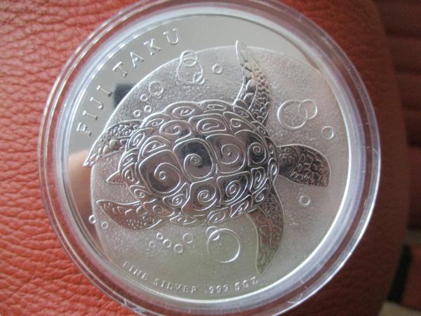 Grote foto fiji taku turtle schildpad 5 oz zilver 2013 postzegels en munten oceani