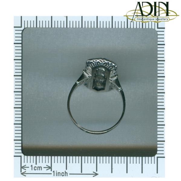 Grote foto verkoop van een ruim aanbod aan verlovingsringen sieraden tassen en uiterlijk ringen voor haar