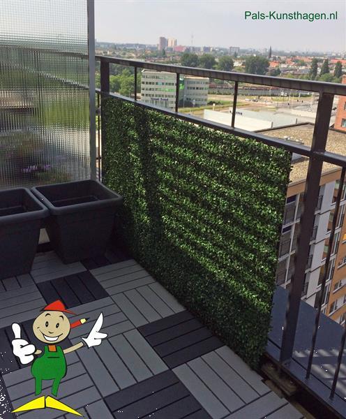 Grote foto kunsthaag als privacyscherm of tuindecoratie tuin en terras hekken en schuttingen