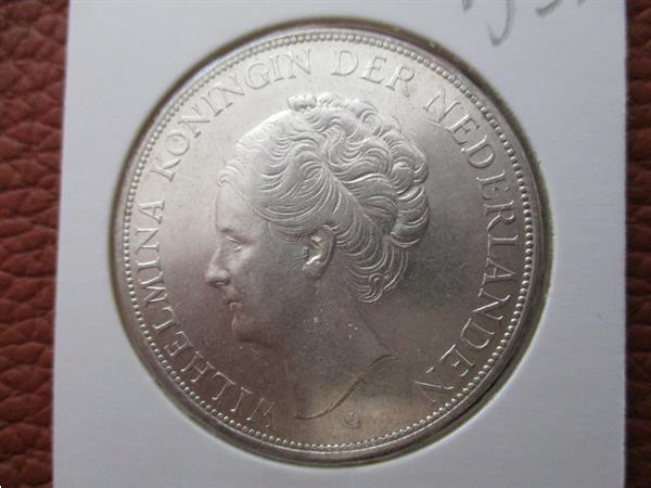 Grote foto wilhelmina 1931 rijksdaalder zilver w21 postzegels en munten nederland