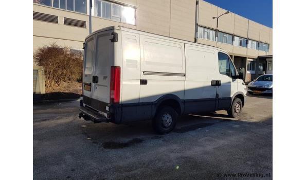 Grote foto iveco daily 29l 29l10v bestelwagen in veiling auto diversen bestelbusjes