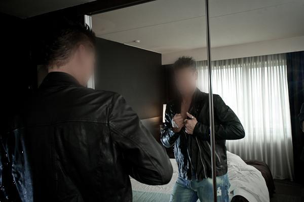 Grote foto gigolo david escort voor vrouwen erotiek escort service