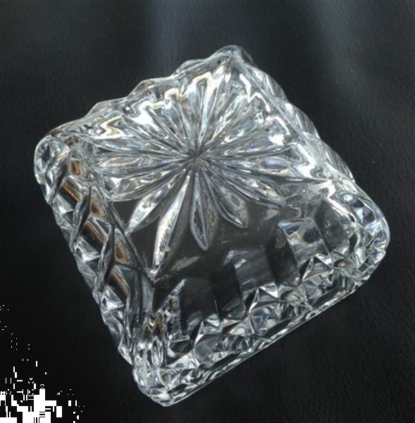 Grote foto mooie antieke kristallen vierkante suikerpot verzamelen porselein kristal bestek
