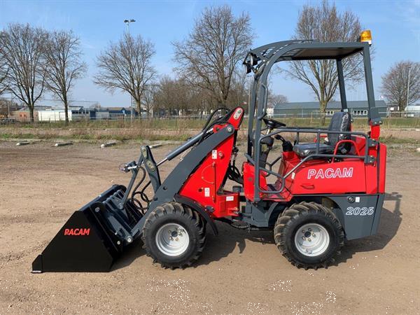 Grote foto pacam kniklader minishovel vanaf 21500 euro agrarisch shovels